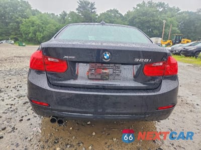 Zdjęcie 6 z 12 samochodu: 2013 BMW 328 XI VIN:WBA3B3C57DF532345 - miniatura