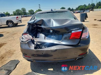 Zdjęcie 6 z 12 samochodu: 2010 BMW 750 I XDRIVE VIN:WBAKC6C54AC393640 - miniatura