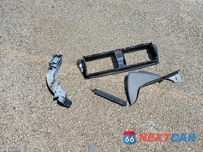 Zdjęcie 12 z 13 samochodu: 2022 FORD TRANSIT CONNECT XL VIN:NM0LS7S28N1513428 - miniatura