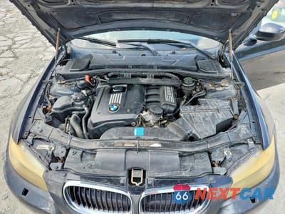 Zdjęcie 11 z 12 samochodu: 2010 BMW 328 XI SULEV VIN:WBAPK5C55AA647984 - miniatura