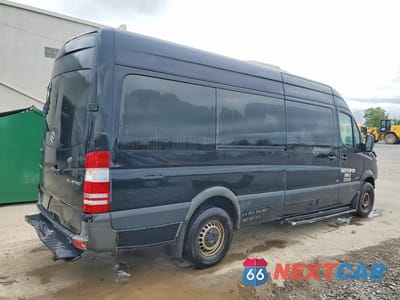 Trzecie zdjęcie samochodu z tyłu: 2014 MERCEDES-BENZ SPRINTER DELIVERY VAN VIN:WDZPE8CC2E5940377 - miniatura