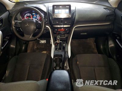Zdjęcie 8 z 13 samochodu: 2022 MITSUBISHI ECLIPSE CROSS LE VIN:JA4ATVAAXNZ055102 - miniatura