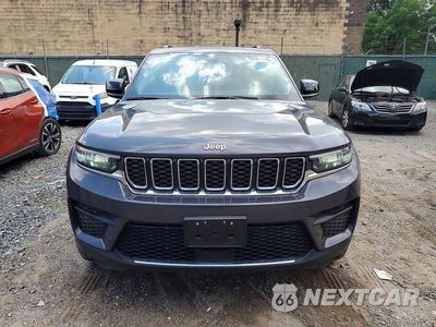 Piąte zdjęcie samochodu w środku: 2022 JEEP GRAND CHEROKEE LAREDO VIN:1C4RJHAG9N8633037 - miniatura