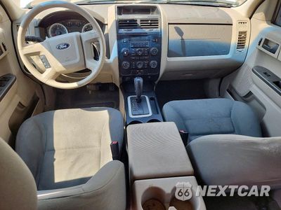 Zdjęcie 8 z 13 samochodu: 2008 FORD ESCAPE XLS VIN:1FMCU02Z98KA17999 - miniatura