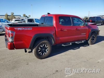 Trzecie zdjęcie samochodu z tyłu: 2023 TOYOTA TACOMA TRD OFF-ROAD VIN:3TMCZ5AN4PM592620 - miniatura