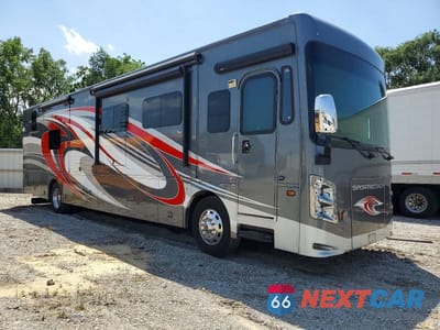 2018 FREIGHTLINER CHASSIS XC - RV 4UZAB2FC0JCJT5812 - główne zdjęcie licytacji z USA - miniatura