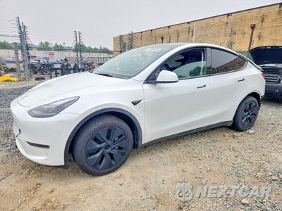 2025 TESLA MODEL Y 7SAYGDEE0SA352378 - główne zdjęcie licytacji z USA - miniatura