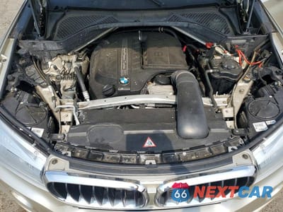 Zdjęcie 12 z 13 samochodu: 2015 BMW X5 XDRIVE35I VIN:5UXKR0C53F0K57795 - miniatura