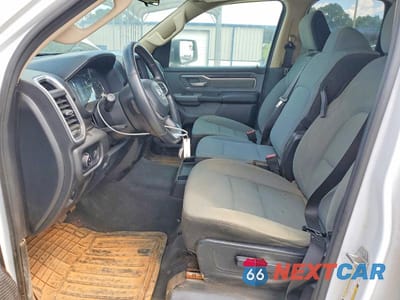 Zdjęcie 7 z 12 samochodu: 2020 RAM 1500 BIG HORN/LONE STAR VIN:1C6RREBT2LN373878 - miniatura