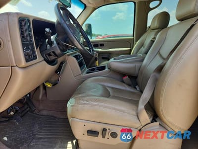Zdjęcie 7 z 12 samochodu: 2004 GMC SIERRA K2500 HEAVY DUTY VIN:1GTHK23174F115923 - miniatura