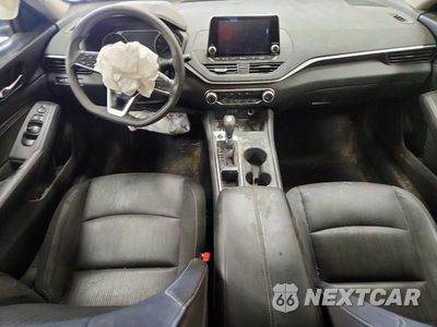 Zdjęcie 8 z 12 samochodu: 2019 NISSAN ALTIMA S VIN:1N4BL4BV0KC123420 - miniatura