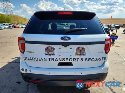 Zdjęcie 6 z 14 samochodu: 2017 FORD EXPLORER POLICE INTERCEPTOR VIN:1FM5K8AR7HGA24581 - miniatura