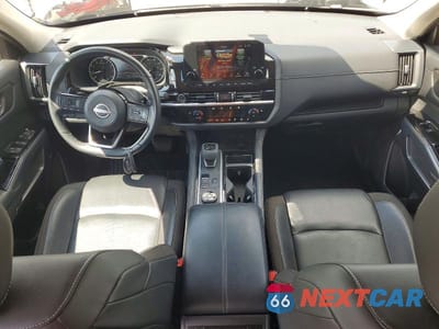 Zdjęcie 8 z 13 samochodu: 2022 NISSAN PATHFINDER SL VIN:5N1DR3CC0NC259247 - miniatura