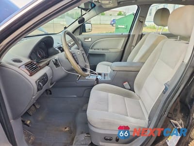Zdjęcie 7 z 12 samochodu: 2005 FORD FIVE HUNDRED SEL VIN:1FAFP24165G184255 - miniatura