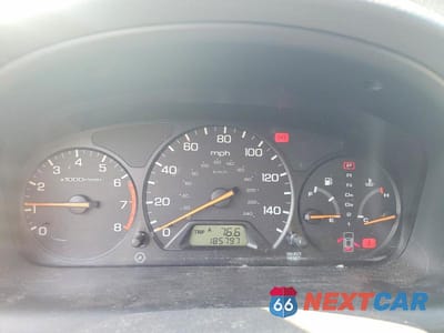 Zdjęcie 9 z 12 samochodu: 2002 HONDA ACCORD SE VIN:JHMCG56722C031583 - miniatura