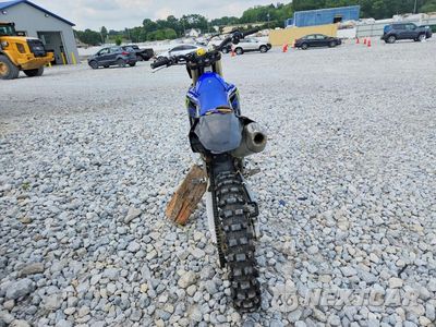 Czwarte zdjęcie samochodu z boku: 2025 YAMAHA YZ250 F VIN:JYACG51C9SA011778 - miniatura