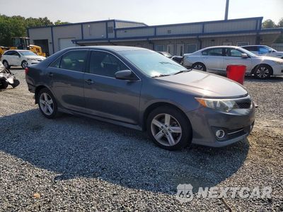 Czwarte zdjęcie samochodu z boku: 2013 TOYOTA CAMRY SE VIN:4T1BF1FK5DU660972 - miniatura