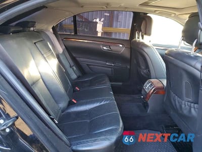 Zdjęcie 10 z 13 samochodu: 2007 MERCEDES-BENZ S 550 VIN:WDDNG71X07A115746 - miniatura