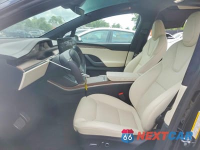 Zdjęcie 7 z 13 samochodu: 2023 TESLA MODEL X VIN:7SAXCBE58PF372786 - miniatura
