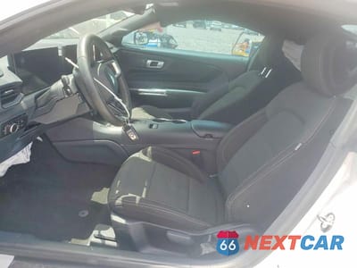 Zdjęcie 7 z 13 samochodu: 2024 FORD MUSTANG VIN:1FA6P8TH0R5118609 - miniatura
