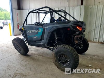 Trzecie zdjęcie samochodu z tyłu: 2026 POLARIS RZR XPS UTILITY VEHICLE VIN:3NSNEX996TF207711 - miniatura