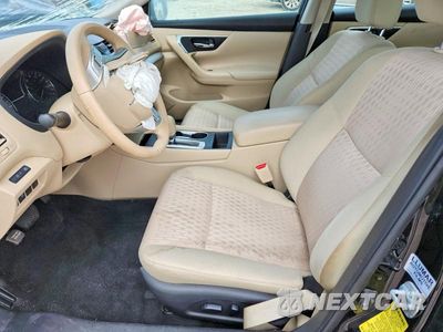 Zdjęcie 7 z 13 samochodu: 2016 NISSAN ALTIMA 2.5 SV VIN:1N4AL3AP3GC208736 - miniatura