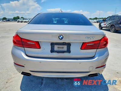Zdjęcie 6 z 12 samochodu: 2018 BMW 540 I VIN:WBAJE5C58JWA93066 - miniatura