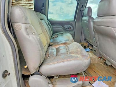 Zdjęcie 11 z 13 samochodu: 1998 CHEVROLET SUBURBAN K1500 VIN:1GNFK16R2WJ326084 - miniatura