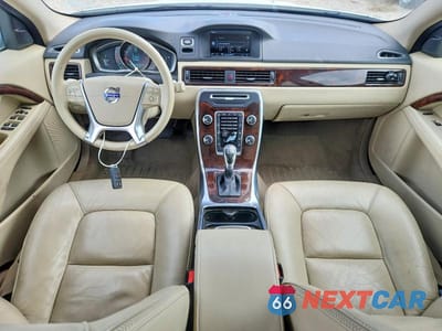 Zdjęcie 8 z 12 samochodu: 2015 VOLVO XC70 T6 PREMIER VIN:YV4902NBXF1199443 - miniatura