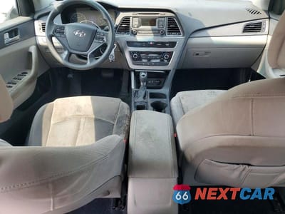 Zdjęcie 8 z 12 samochodu: 2017 HYUNDAI SONATA SE VIN:5NPE24AF9HH537765 - miniatura