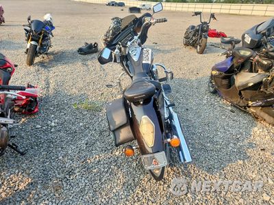 Czwarte zdjęcie samochodu z boku: 2006 HONDA VTX1300 R VIN:1HFSC52666A307647 - miniatura