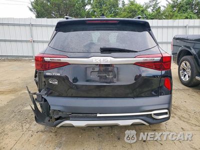 Zdjęcie 6 z 13 samochodu: 2023 KIA SELTOS S VIN:KNDEU2AA9P7407524 - miniatura