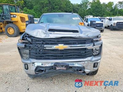 Piąte zdjęcie samochodu w środku: 2025 CHEVROLET SILVERADO K2500 HEAVY DUTY LT VIN:1GC4KNEY0SF259420 - miniatura