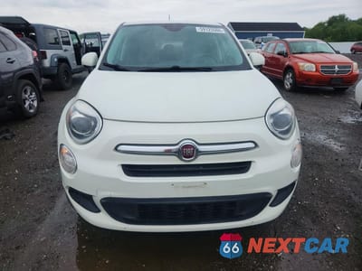 Piąte zdjęcie samochodu w środku: 2016 FIAT 500X EASY VIN:ZFBCFXBTXGP468530 - miniatura