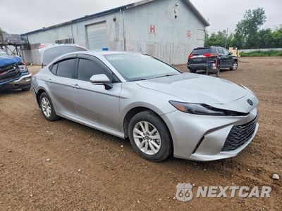 Czwarte zdjęcie samochodu z boku: 2026 TOYOTA CAMRY LE VIN:4T1DBADK2TU551388 - miniatura