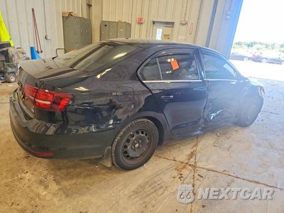 Trzecie zdjęcie samochodu z tyłu: 2017 VOLKSWAGEN JETTA S VIN:3VW2B7AJ6HM311375 - miniatura