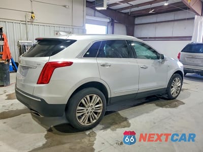Trzecie zdjęcie samochodu z tyłu: 2019 CADILLAC XT5 PREMIUM LUXURY VIN:1GYKNFRS4KZ226844 - miniatura