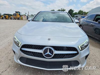 Piąte zdjęcie samochodu w środku: 2021 MERCEDES-BENZ A 220 VIN:W1K3G4EB7MJ277826 - miniatura