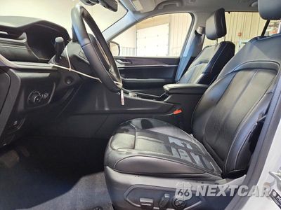Zdjęcie 7 z 13 samochodu: 2022 JEEP GRAND CHEROKEE LIMITED VIN:1C4RJHBG3N8576641 - miniatura