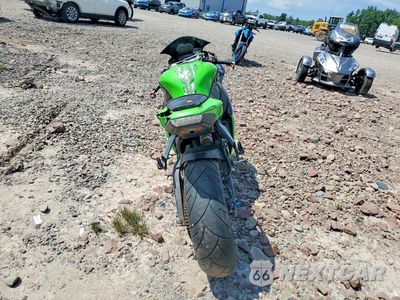 Czwarte zdjęcie samochodu z boku: 2012 KAWASAKI ZX1000 J VIN:JKAZXCJ13CA012938 - miniatura