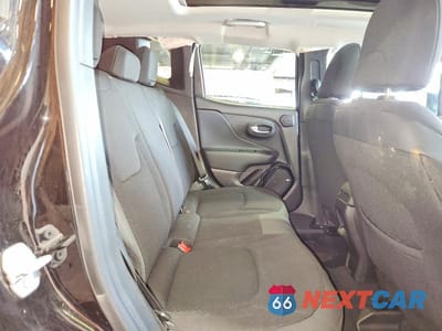 Zdjęcie 11 z 13 samochodu: 2018 JEEP RENEGADE LATITUDE VIN:ZACCJBBB4JPG77875 - miniatura