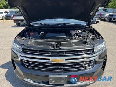 Zdjęcie 8 z 10 samochodu: 2022 CHEVROLET SUBURBAN K1500 LT VIN:1GNSKCKD3NR125511 - miniatura