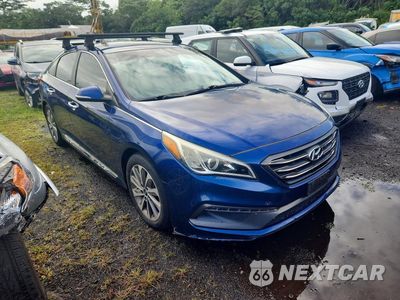 Czwarte zdjęcie samochodu z boku: 2016 HYUNDAI SONATA SPORT VIN:5NPE34AF8GH377258 - miniatura
