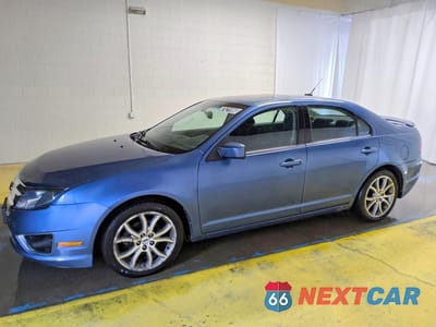 2010 FORD FUSION SE 3FAHP0HGXAR342773 - główne zdjęcie licytacji z USA - miniatura