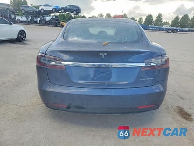 Zdjęcie 6 z 12 samochodu: 2019 TESLA MODEL S VIN:5YJSA1E25KF331117 - miniatura