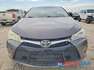 Piąte zdjęcie samochodu w środku: 2017 TOYOTA CAMRY LE VIN:4T1BF1FKXHU666918 - miniatura