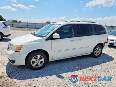 2010 DODGE GRAND CARAVAN SXT 2D4RN5D19AR434288 - główne zdjęcie licytacji z USA - miniatura