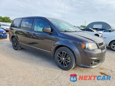 Czwarte zdjęcie samochodu z boku: 2018 DODGE GRAND CARAVAN GT VIN:2C4RDGEG8JR189482 - miniatura