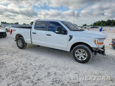 Czwarte zdjęcie samochodu z boku: 2022 FORD F150 SUPERCREW VIN:1FTFW1E50NKE58121 - miniatura