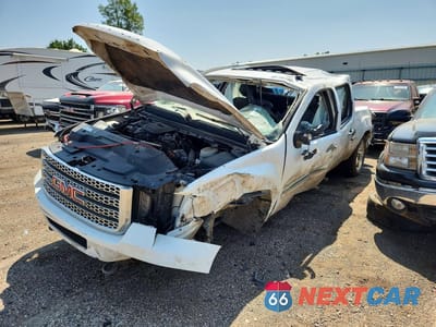 2012 GMC SIERRA K2500 DENALI 1GT125E8XCF156154 - główne zdjęcie licytacji z USA - miniatura